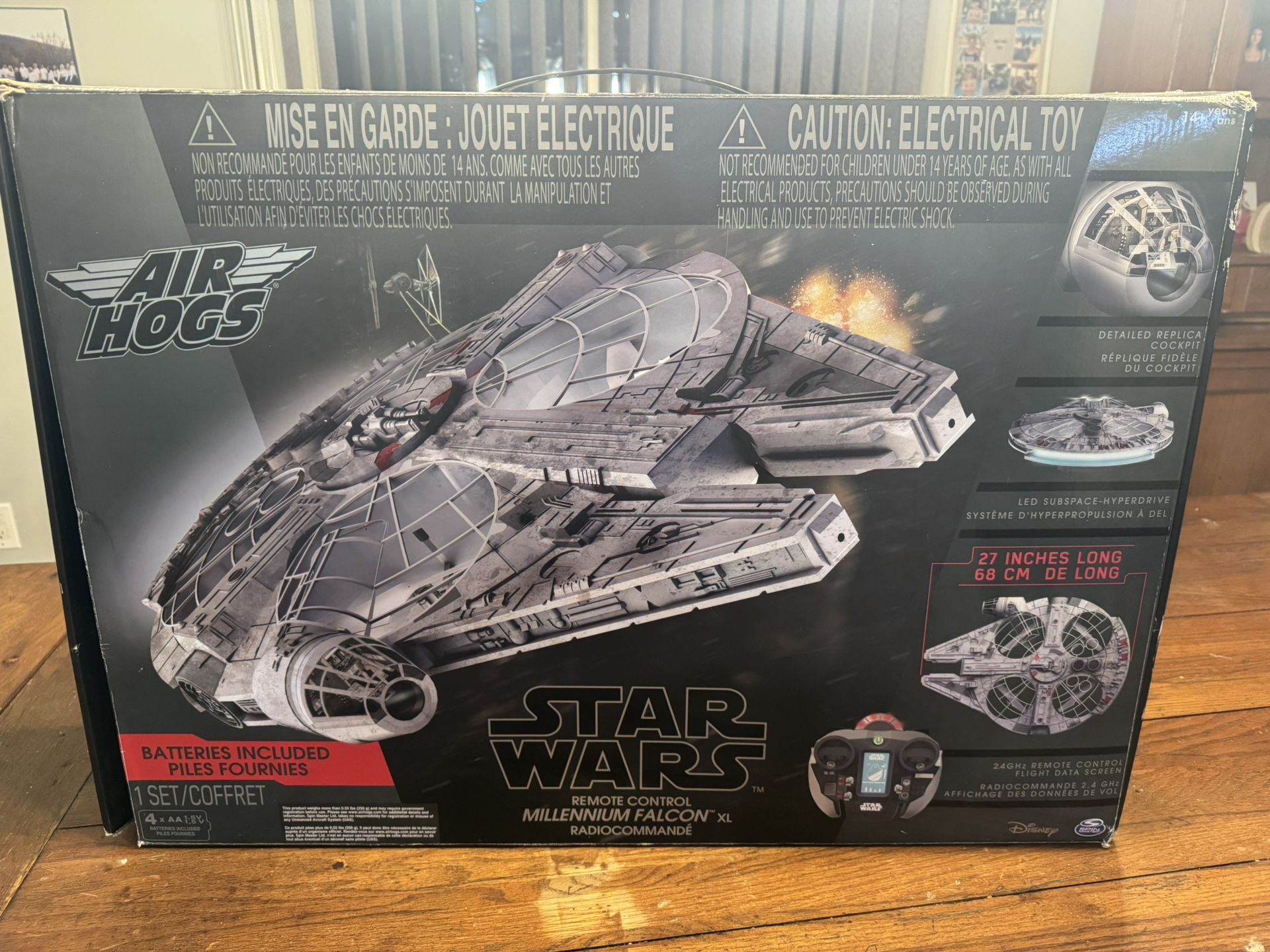 Air Hogs Star Wars Remote Control Millenium Falcon XL