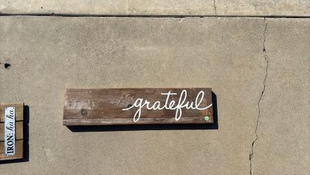 Grateful - Wooden Sign