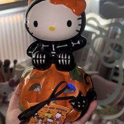 Hello Kitty Halloween Ceramic
