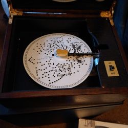 Kohaut Vintage Music Box