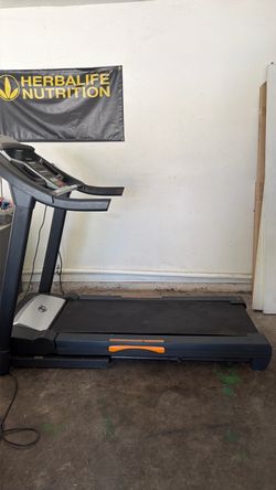 Nordic track treadmill
