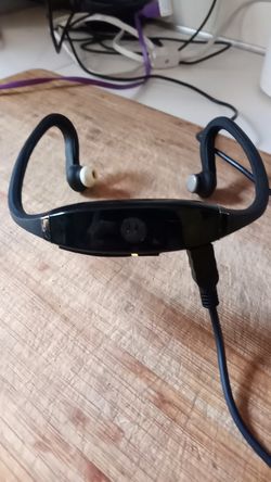 Motorola headset