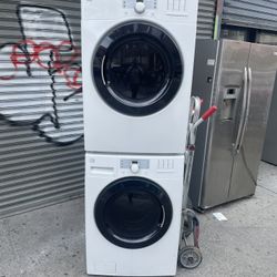 Set De Lavadora Y Secadora Eléctrica De 27”