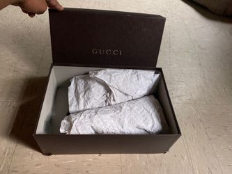 Vintage Gucci shoe box with original tissue inside