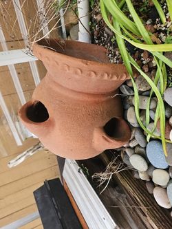 terra cotta strawberry pots