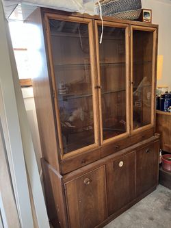 Mid Century Vintage Hutch Cabinet 