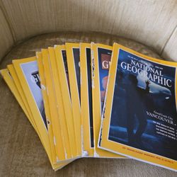  Historic National geographic Magazines
