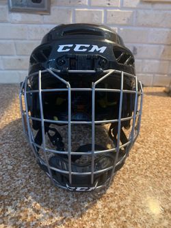 CCM Youth Hockey Helmet w/Cage