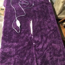 Purple Electric Heated throw Blanket/ Pancho 