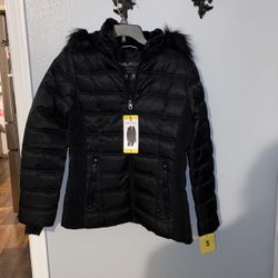 Nautica Small