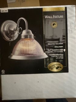 Hampton Bay CHROME WALL FIXTURE