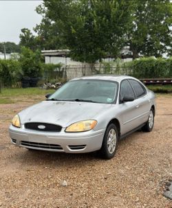 2005 Ford Taurus