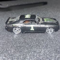 Big Time Muscle Custom Chevy Camaro 