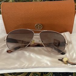 Tory Burch Aviator Sunglasses