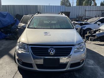 Parts for VOLKSWAGEN PASSAT FWD 4C 4D WAGON KOMFORT 2L - Stock 50034
