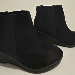 H&M Black Wedge Boots Women's Casual Pull On Chelsea Ankle Bootie Size 8