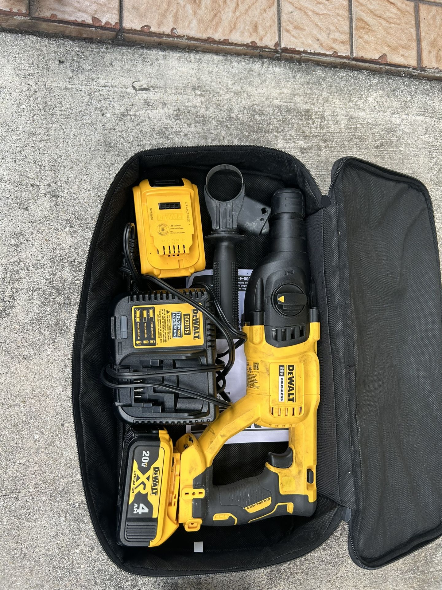 Dewalt Sds Hammer Drill 