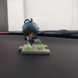 Kayea/Genshin Pop Mart Figurine! (A Little Broken/Character Fell Off Standee (Still Stable Though)