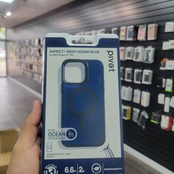 Apple iPhone 14 Pro Max PIVET MagSafe Case