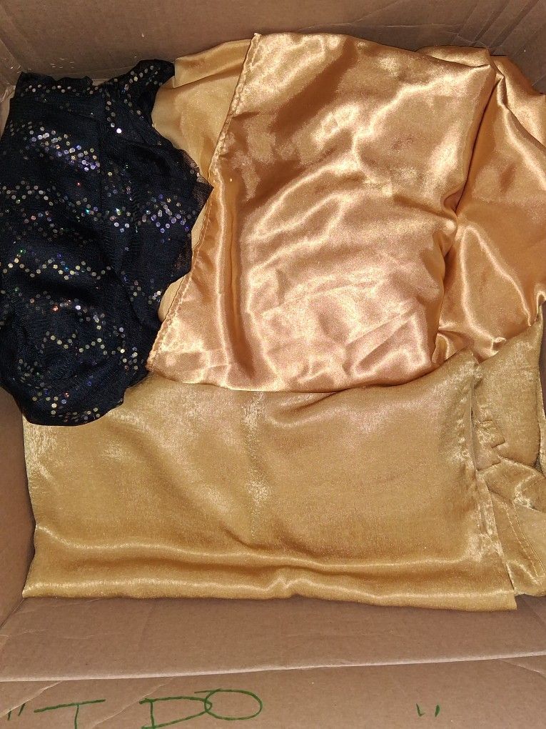 Gold And Black Curtains 5×10' Tablecloth Size In Pics