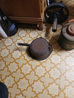 Selling A Wagner No .8 Waffle Maker  230 Obo Revolving Cook Both Sides