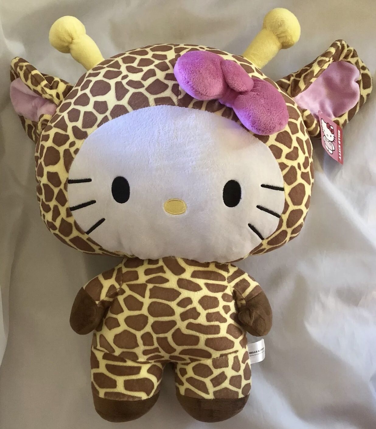 RARE 19” JUMBO Hello Kitty CIRCUS Giraffe Costume Plush NWT