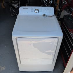 2019 Electric Samsung Dryer 