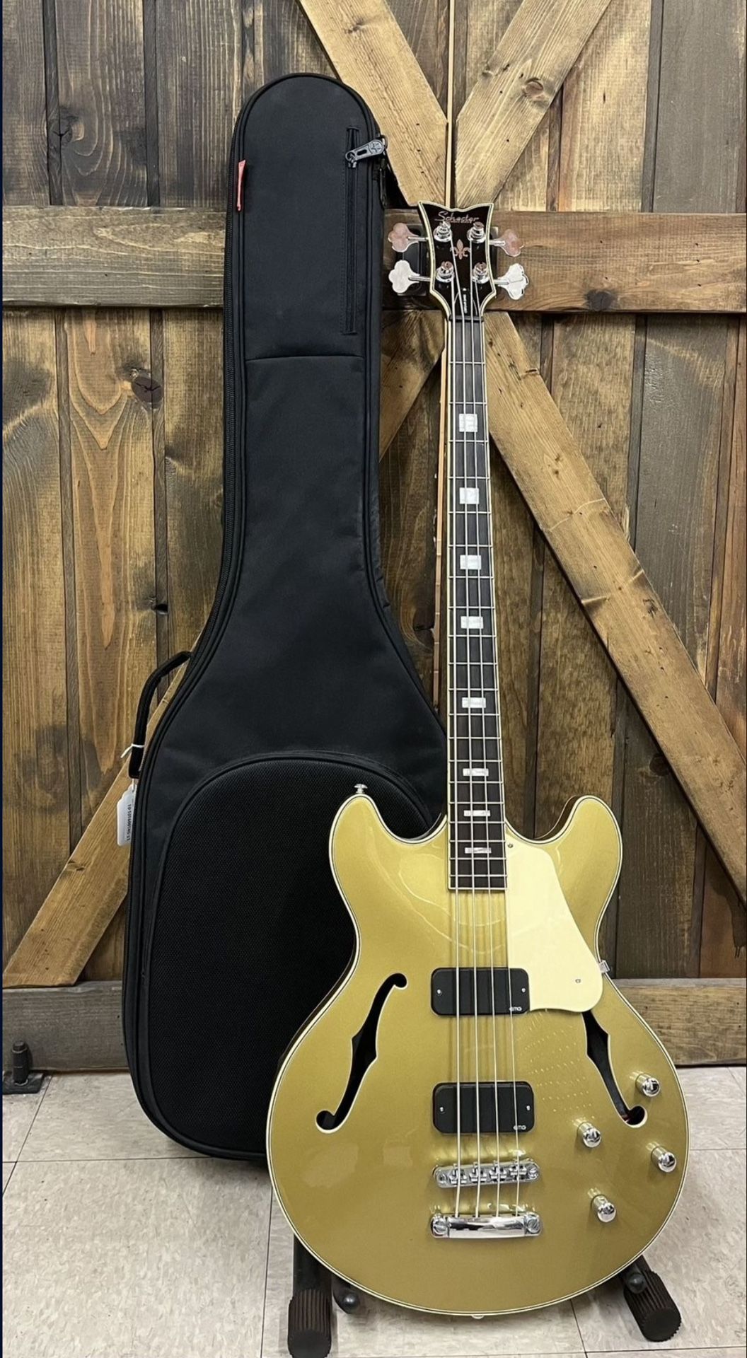 Schecter Research Corsair Gold 4 String Bass Guitar *3374