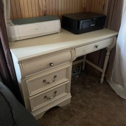 White Desk