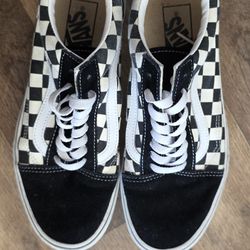 Checkers Shoes 12yr+