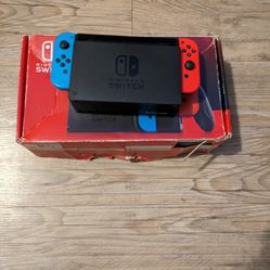 Nintendo Switch 