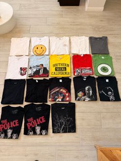 Lot of 18 Men’s Size XL T Shirts West Las Vegas See My Listings Summerlin Some New Banana Republic Calvin Klein Marvel Old Navy