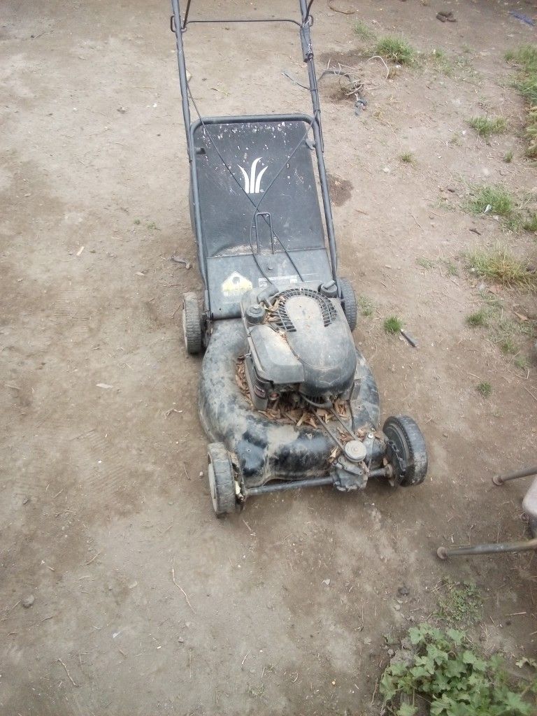 Lawn Mower 