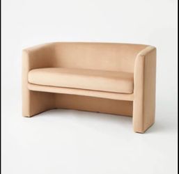 McGee loveseat