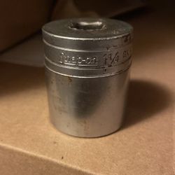 Snap-On Tools SW401 1/2"-Drive SAE 1-1/4" Shallow 12-Point Socket