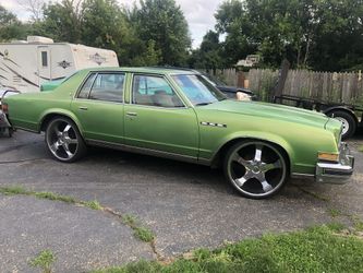 1977 Buick Lesabre 
