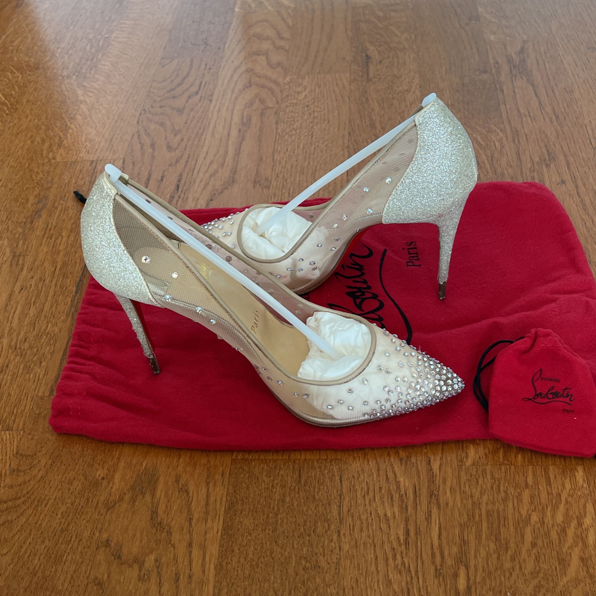 Louboutin Cinderella Shoes Sale in Chicago, IL - OfferUp