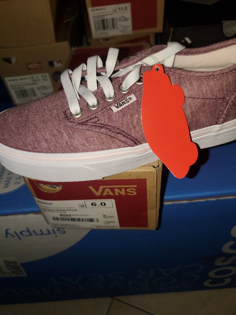 New Woman's Van's Pink Sz 6.0