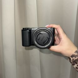 Sony Zve10