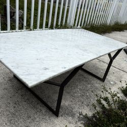 West Elm Rectangle Coffee Table - Marble 44”X 22”X 14.5” Used Excellent Cond