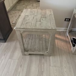Side Tables 