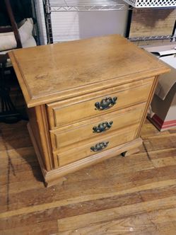 Night stand dresser