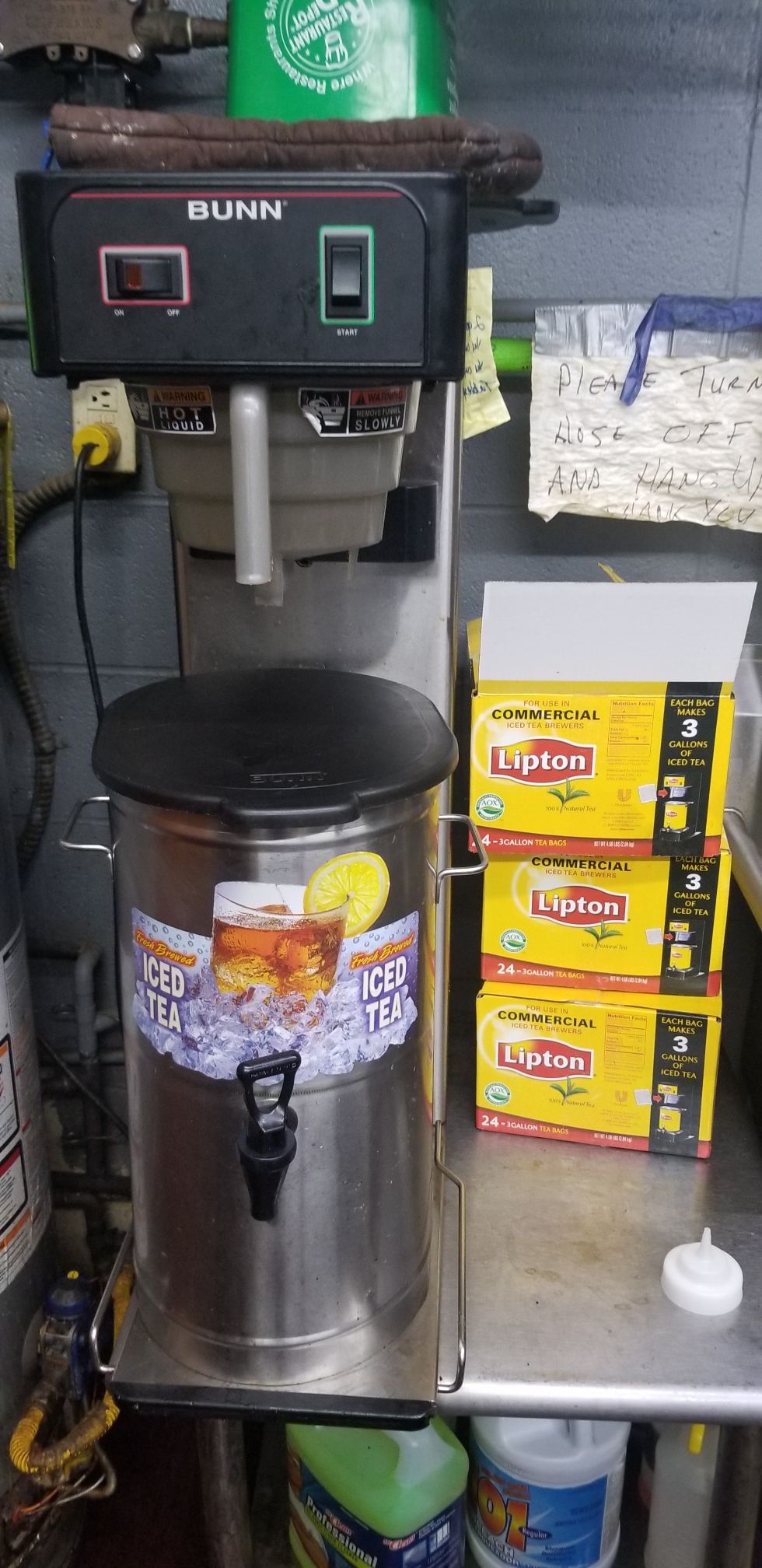 Bunn Tea Maker and Urns
