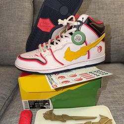 DS Size 10.5 Nike Gundam Project Unicorn