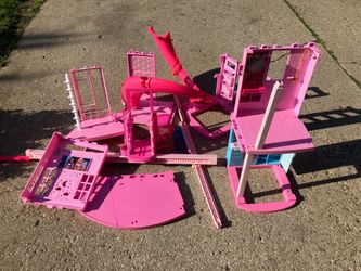 Barbie Dream house