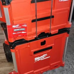 Milwawkee Pack out Tool Box