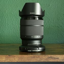 Sony FE 28-70mm F3.5-5.6 Zoom Lens