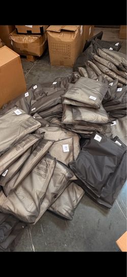 10 Ess Hoodies - $200
