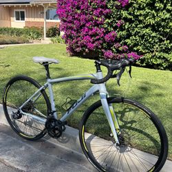 2016 Fuji Finest Bike 52 Cm 