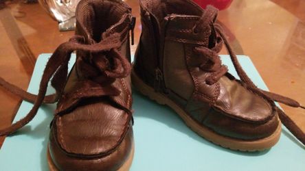 Kids boots